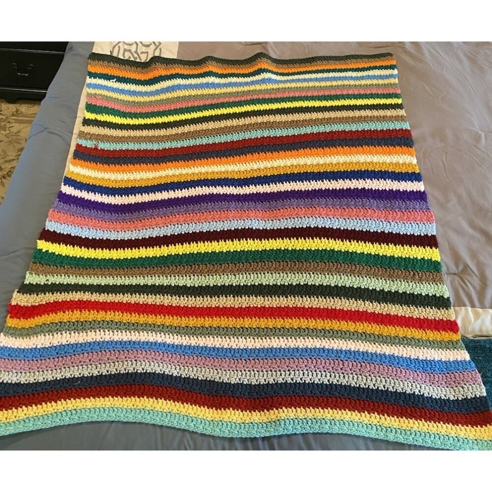 Handmade Crochet Blanket Knit Throw 38x49 Red Green Blue Granny Grandma Vintage - Picture 6 of 6